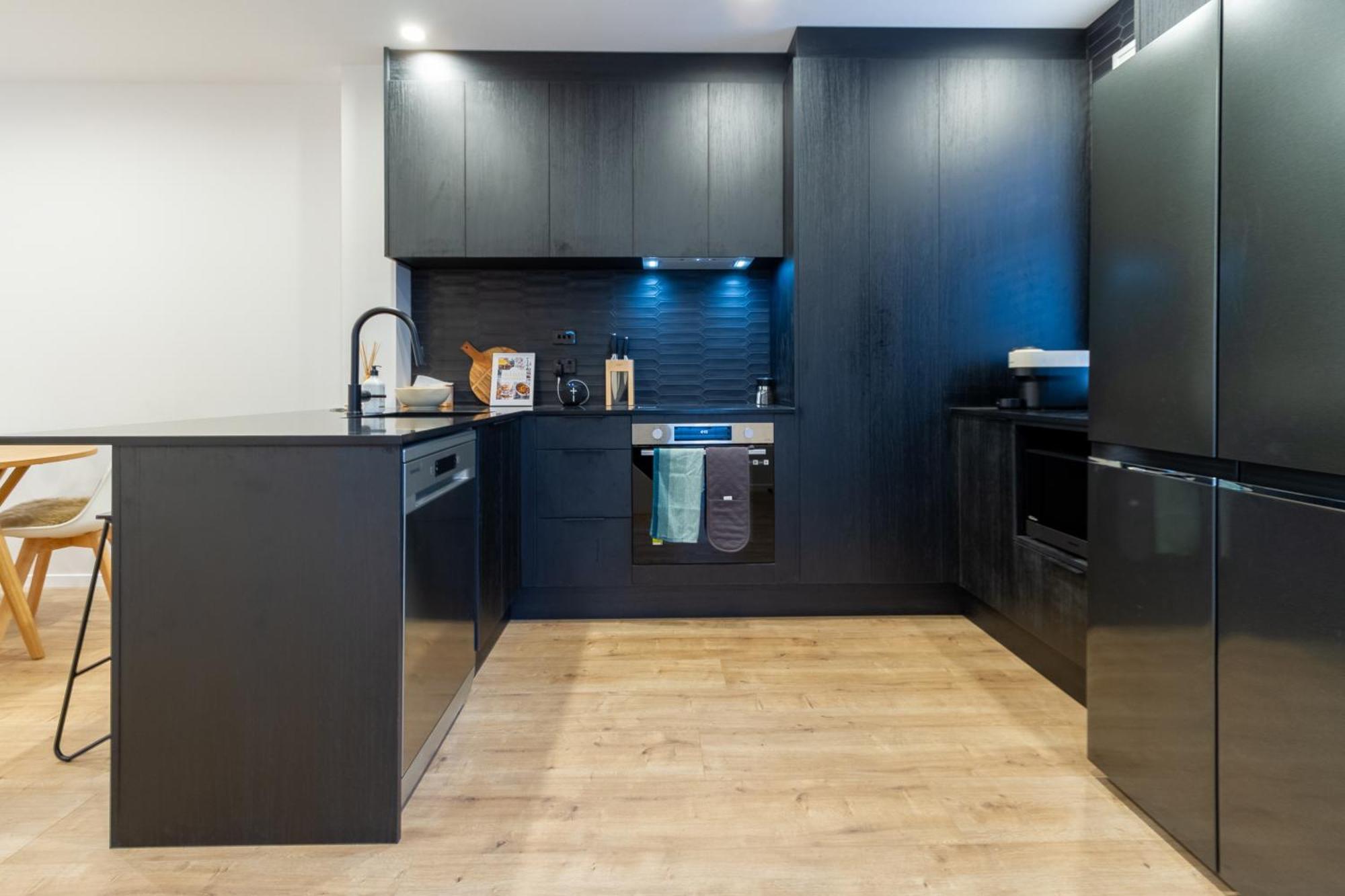 Stylish 3 Bedroom Home In Prime City With Garage Christchurch Eksteriør bilde